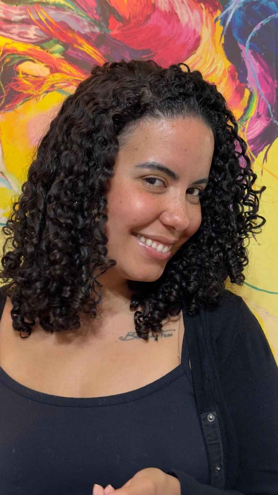 Corte y forma de cabello rizado